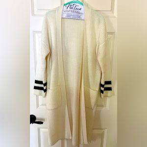 Mazik long cardigan sweater with pockets - EUC!